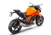 Carica l'immagine nel visualizzatore di Gallery, 2024 KTM 1390 SUPER DUKE R EVO