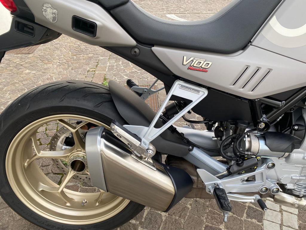 MOTO GUZZI V 100 MANDELLO - 2025 - KM 6223