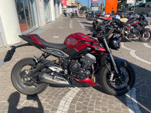 Carica l'immagine nel visualizzatore di Gallery, TRIUMPH STREET TRIPLE 765 RS - 2024 - KM 5799