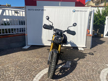 Carica l'immagine nel visualizzatore di Gallery, TRIUMPH SCRAMBLER 400 X - 2025 - KM 4914
