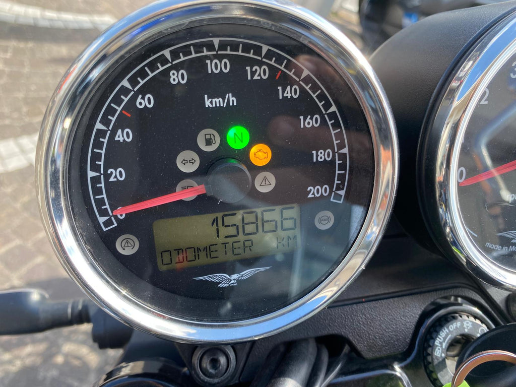 MOTO GUZZI V7 SPECIAL - 2021 - KM 15866