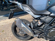 Carica l'immagine nel visualizzatore di Gallery, BMW G 310 GS EDITION 40 YEARS - 2022 - KM 24846