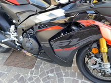 Carica l&#39;immagine nel visualizzatore di Gallery, APRILIA RSV4 FACTORY - 2025 - KM 6098