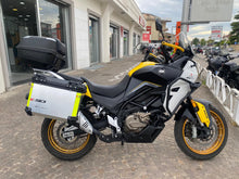 Carica l'immagine nel visualizzatore di Gallery, QJ MOTOR SVT 650 - 2024 - KM 9472