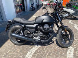 MOTO GUZZI V7 STONE - 2026 - KM 527