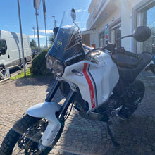 Carica l'immagine nel visualizzatore di Gallery, DUCATI DESERT X - 2022 - KM 5013