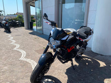 Carica l'immagine nel visualizzatore di Gallery, APRILIA SHIVER 750 - 2012 - KM 27873