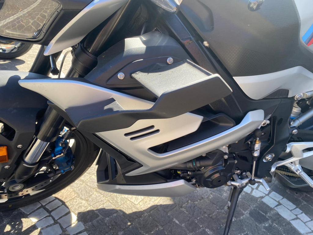 BMW M 1000 R - 2025 - KM 1845