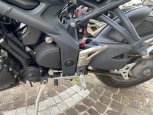 Carica l&#39;immagine nel visualizzatore di Gallery, TRIUMPH SPEED TRIPLE 1050 - 2011 - KM 53565