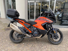 Carica l'immagine nel visualizzatore di Gallery, KTM 1290 SUPER ADVENTURE S - 2023 - KM 37919