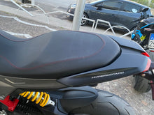 Carica l&#39;immagine nel visualizzatore di Gallery, DUCATI HYPERMOTARD 821 - 2013 - KM 33578