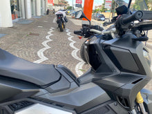 Carica l&#39;immagine nel visualizzatore di Gallery, HONDA X ADV 750 - 2024 - KM 5551