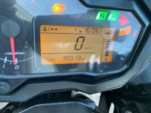 Carica l&#39;immagine nel visualizzatore di Gallery, BENELLI TRK 502 X - 2018 - KM 30010