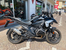 Carica l'immagine nel visualizzatore di Gallery, BMW R 1300 GS TRIPLE BLACK - 2025 - KM 3398