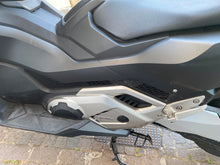 Carica l'immagine nel visualizzatore di Gallery, HONDA FORZA 750 - 2023 - KM 23280