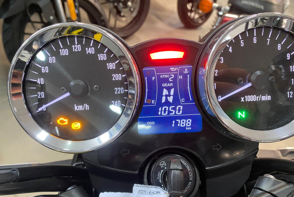 KAWASAKI Z 900 RS - 2023 - KM 1788