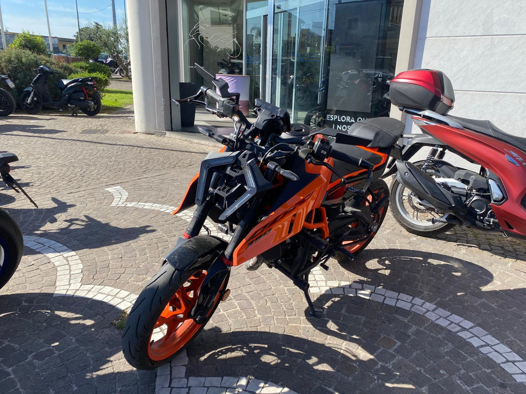 KTM 390 DUKE - 2025 - KM 4122