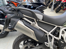 Carica l&#39;immagine nel visualizzatore di Gallery, TRIUMPH TIGER 900 RALLY PRO - 2022 - KM 14352