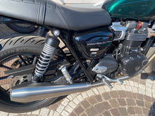 Carica l'immagine nel visualizzatore di Gallery, TRIUMPH SPEED TWIN 900 - 2024 - KM 3368