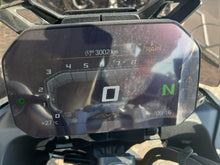 Carica l&#39;immagine nel visualizzatore di Gallery, BMW F 900 GS - 2025 - KM 3002