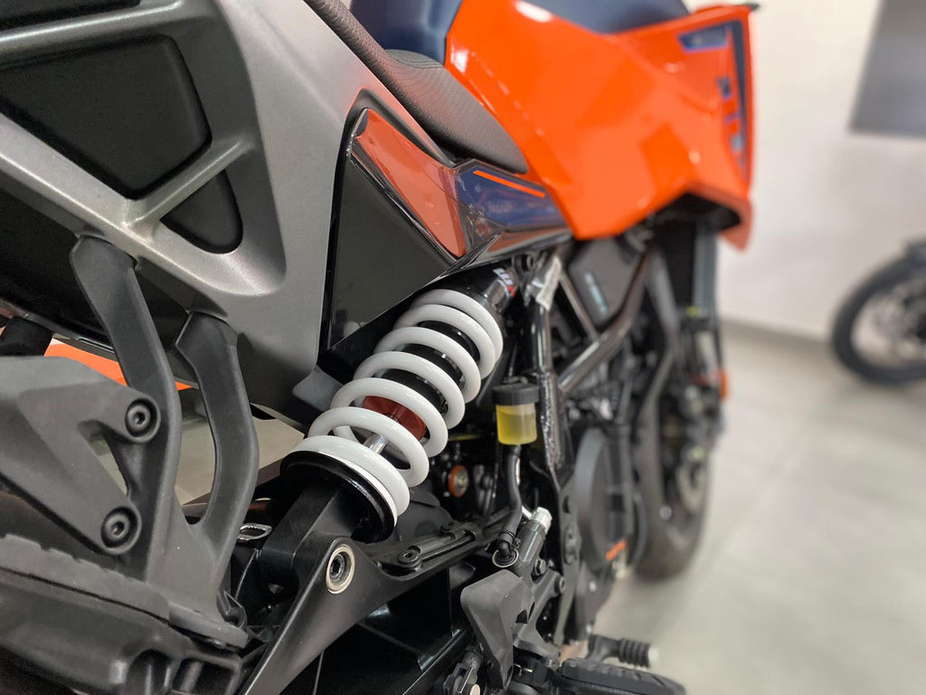 KTM DUKE 125 - 2025 - KM 0