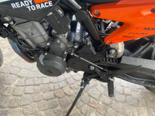 Carica l&#39;immagine nel visualizzatore di Gallery, KTM 890 DUKE GP - 2023 - KM 10328