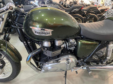 Carica l'immagine nel visualizzatore di Gallery, TRIUMPH THRUXTON 900 - 2015 - KM 1811
