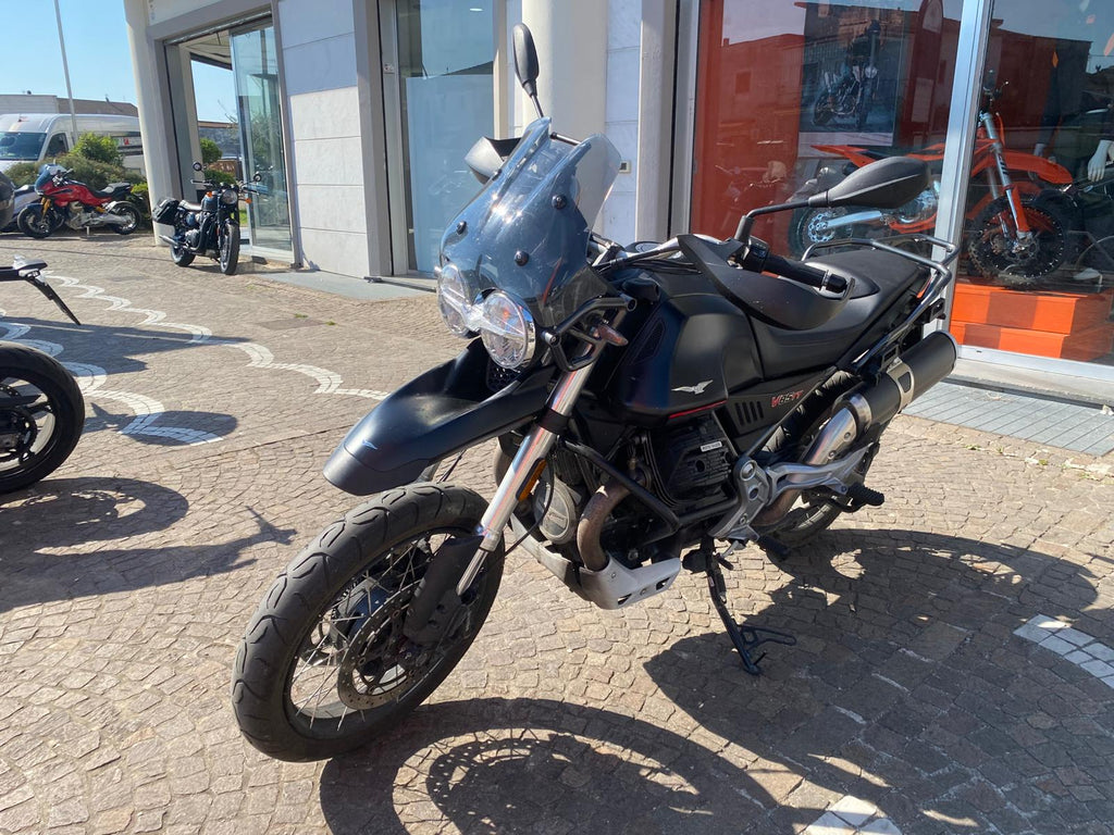 MOTO GUZZI V85 TT - 2023 - KM 12382