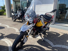 Carica l'immagine nel visualizzatore di Gallery, MOTO GUZZI V85 TT - 2020 - KM 59662