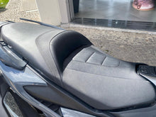 Carica l&#39;immagine nel visualizzatore di Gallery, YAMAHA T MAX 560 TECH MAX - 2021 - KM 13437