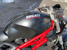 Carica l'immagine nel visualizzatore di Gallery, DUCATI MONSTER 796 - 2012 - KM 37901