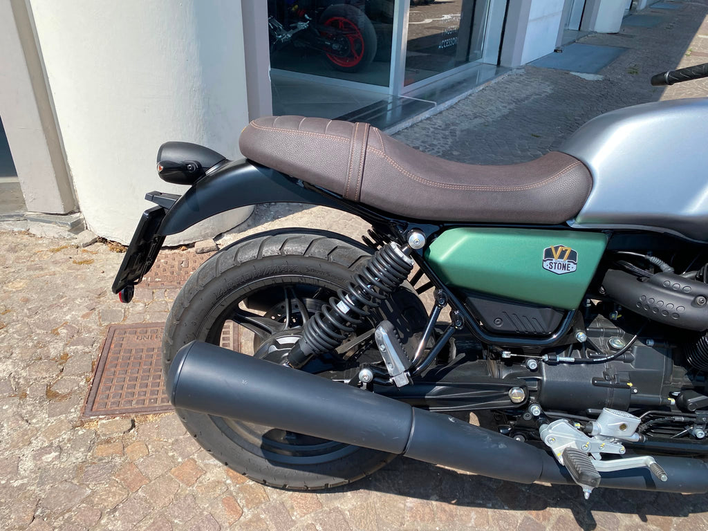 MOTO GUZZI V7 STONE CENTENARIO - 2022 - KM 17256