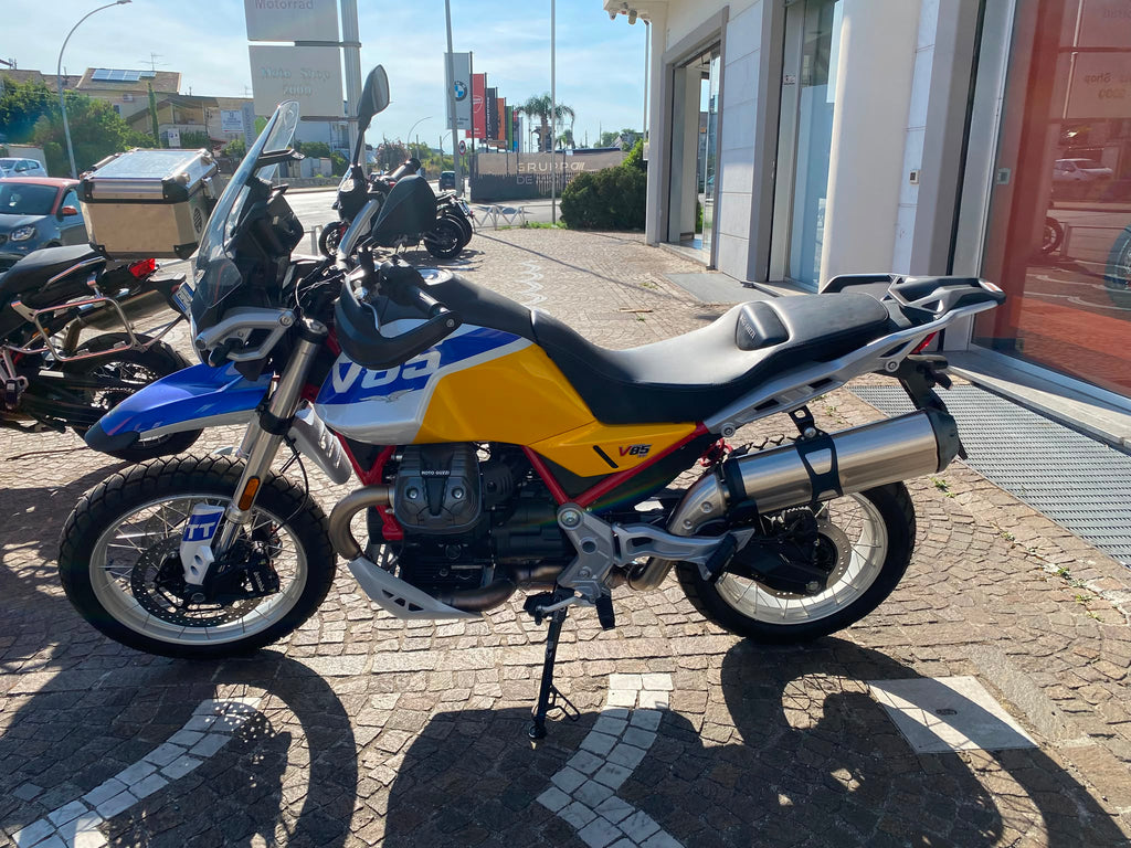 MOTO GUZZI V85 TT - 2026 - KM 16