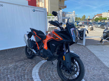 Carica l'immagine nel visualizzatore di Gallery, KTM 1290 SUPER ADVENTURE S - 2024 - KM 43368