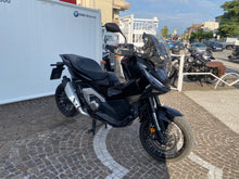 Carica l'immagine nel visualizzatore di Gallery, HONDA X ADV 750 - 2026 - KM 5545