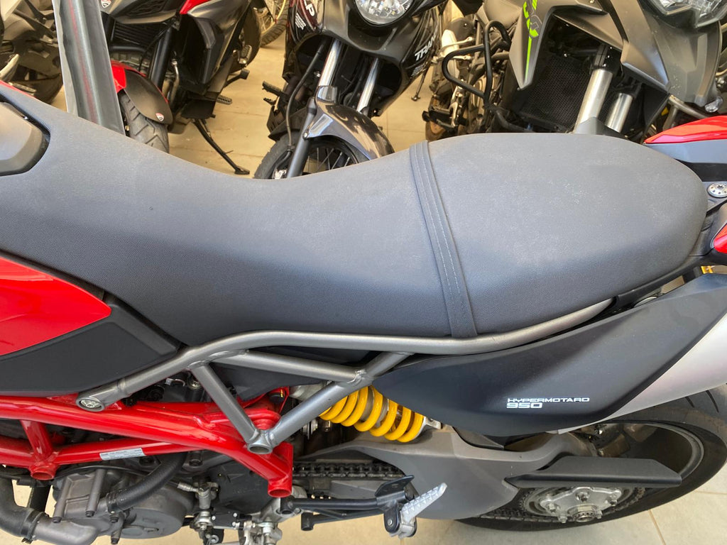 DUCATI HYPERMOTARD 950 - 2024 - KM 2689