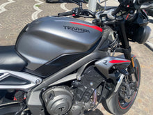 Carica l'immagine nel visualizzatore di Gallery, TRIUMPH STREET TRIPLE R - 2021 - KM 18899