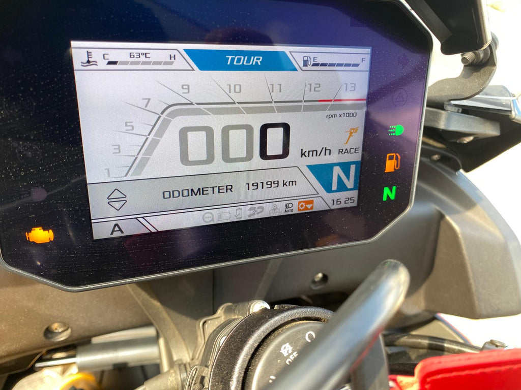APRILIA TUONO V4 FACTORY - 2023 - KM 19199