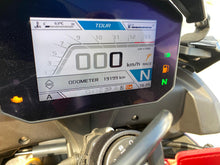 Carica l'immagine nel visualizzatore di Gallery, APRILIA TUONO V4 FACTORY - 2023 - KM 19199
