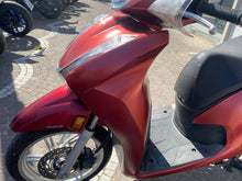 Carica l'immagine nel visualizzatore di Gallery, HONDA SH 350 - 2022 - KM 20456