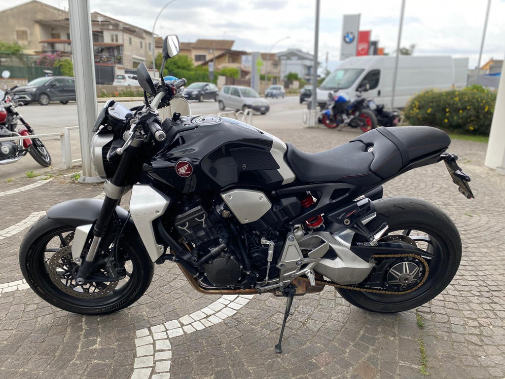 HONDA CB 1000 R - 2018 - KM 25658