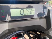 Carica l'immagine nel visualizzatore di Gallery, HONDA AFRICA TWIN 1100 - 2019 - KM 42403
