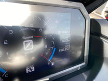 Carica l'immagine nel visualizzatore di Gallery, YAMAHA T MAX 560 TECH MAX - 2024 - KM 21880