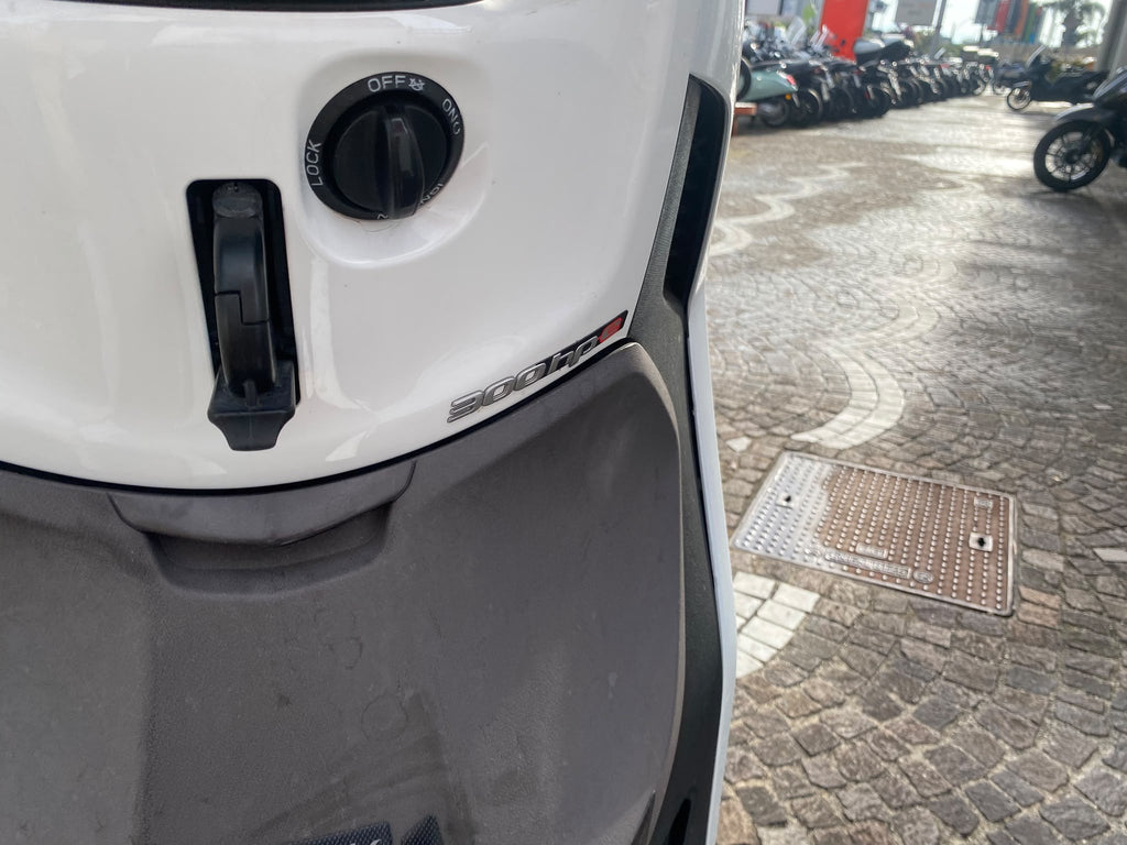 PIAGGIO BEVERLY 300 HPE - 2021 - KM 7493