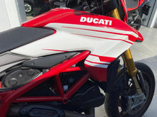 Carica l'immagine nel visualizzatore di Gallery, DUCATI HYPERMOTARD 821 SP - 2013 - KM 36302