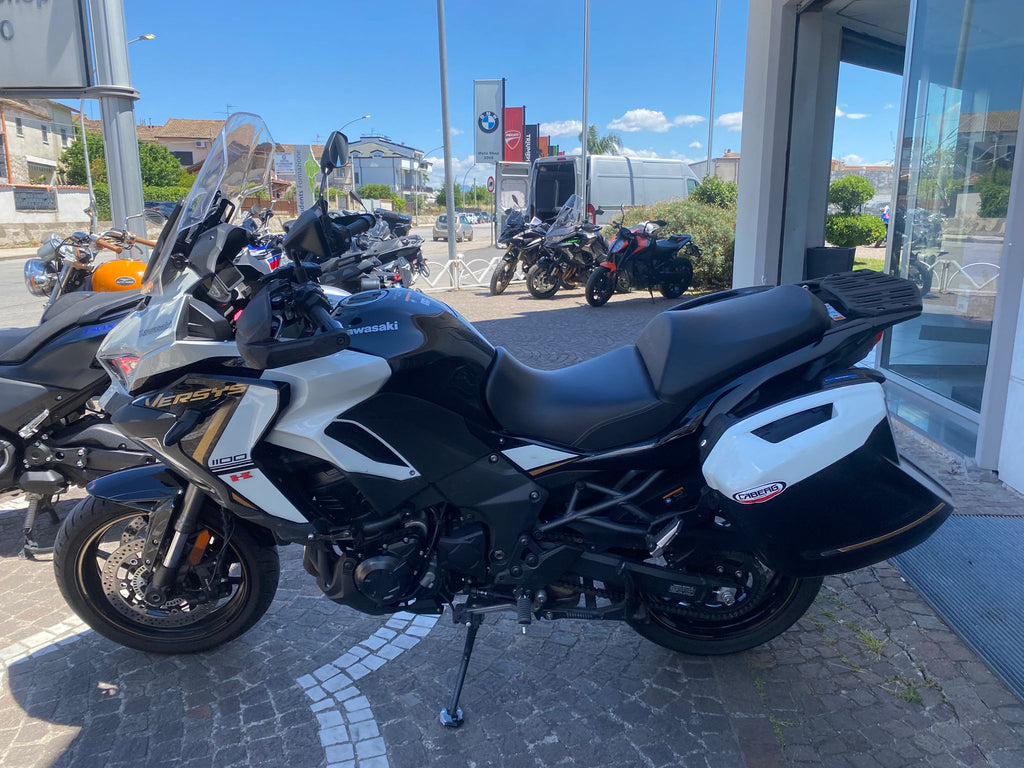 KAWASAKI VERSYS 1100  - 2025 - KM 5789