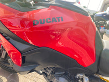 Carica l'immagine nel visualizzatore di Gallery, DUCATI MULTISTRADA V2 - 2026 - KM 1607