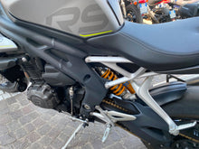 Carica l'immagine nel visualizzatore di Gallery, TRIUMPH SPEED TRIPLE 1200 RS - 2021 - KM 23748