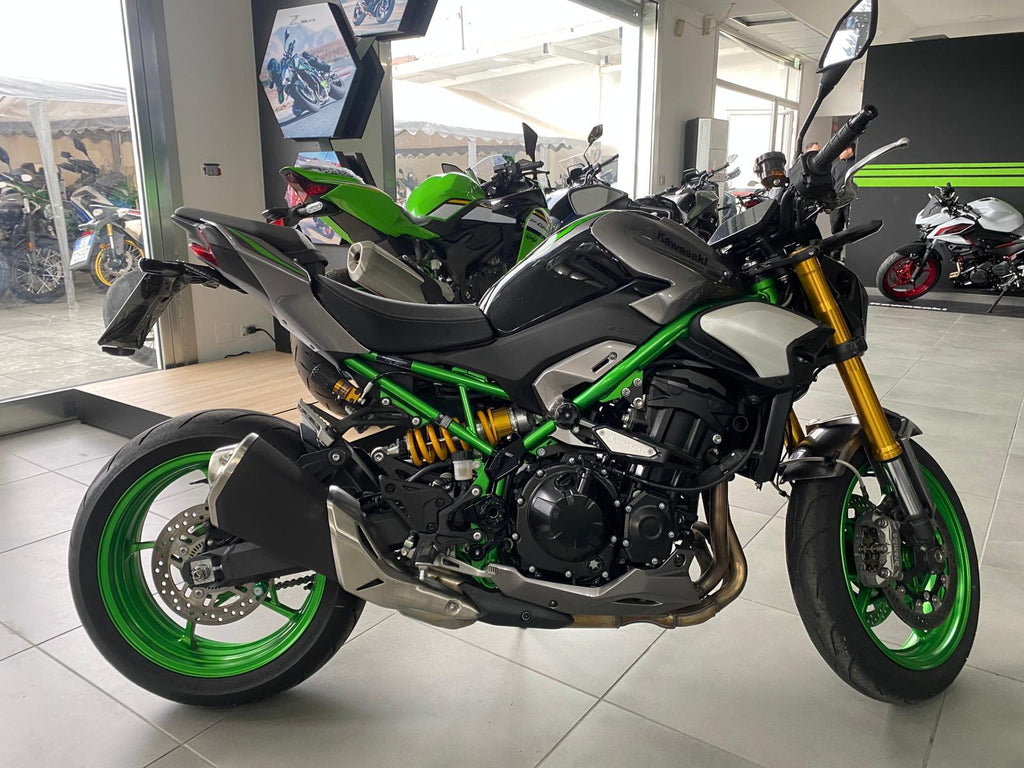 KAWASAKI Z 900 SE - 2025 - KM 7740