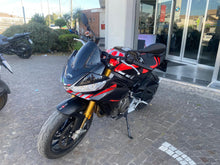 Carica l'immagine nel visualizzatore di Gallery, APRILIA TUONO 660 FACTORY - 2026 - KM 2585